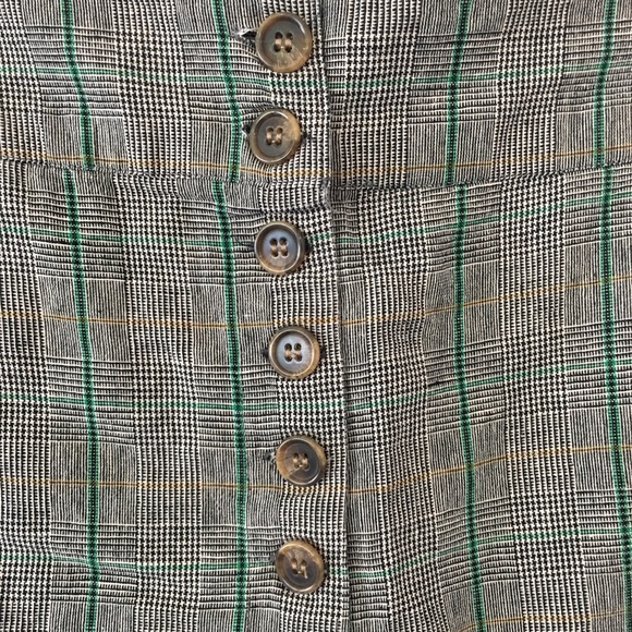 Forever 21 High Waisted Shorts - Picture 8 of 12